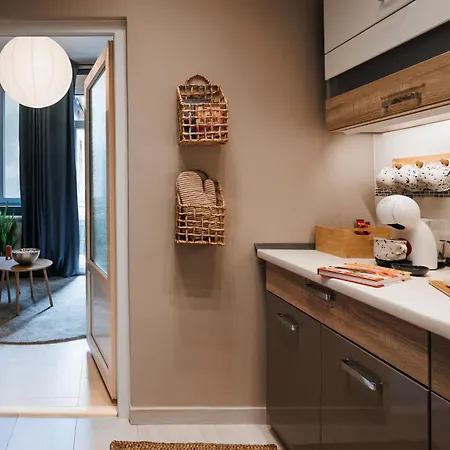 Majestic 108m2 With Balcony Foosball Old Town شقة *