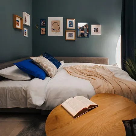 Majestic 108m2 With Balcony Foosball Old Town Апартаменты *