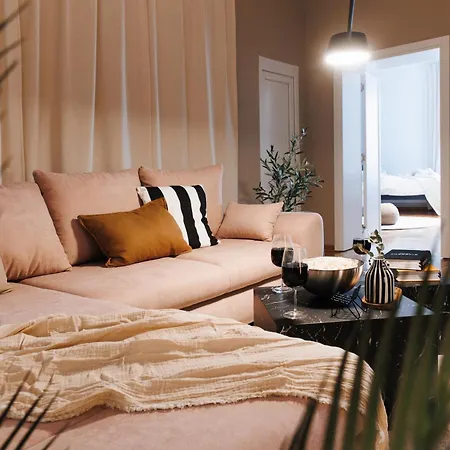 Appartamento Majestic 108m2 With Balcony Foosball Old Town