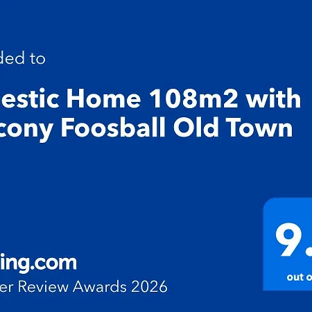 Majestic 108m2 With Balcony Foosball Old Town شقة